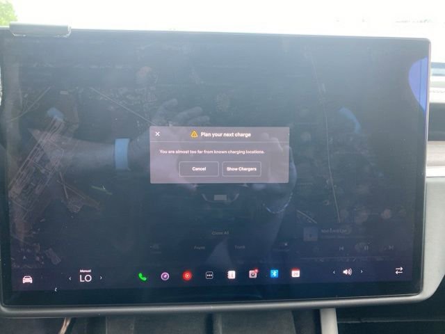 Used 2024 Tesla Model X AWD/4WD image 17
