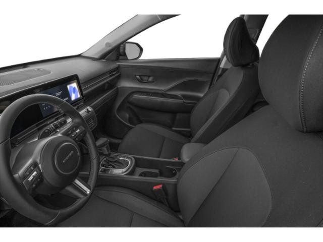 Used 2025 Hyundai Kona SEL FWD image 12