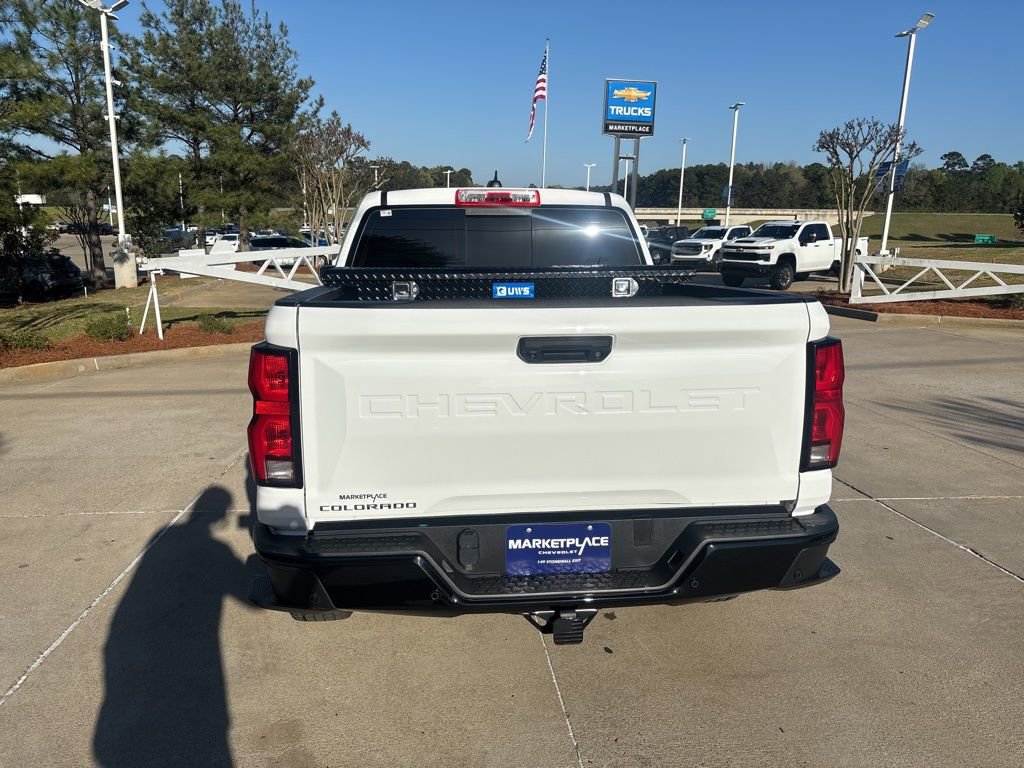 Used 2025 Chevrolet Colorado Z71 w/ Technology Package image 13