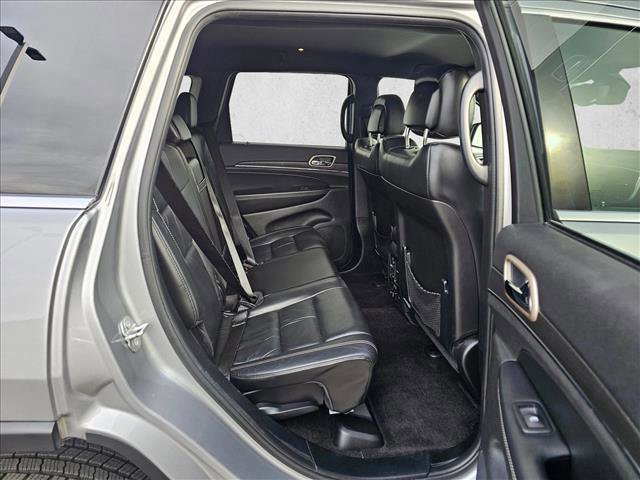 Used 2016 Jeep Grand Cherokee Limited image 11