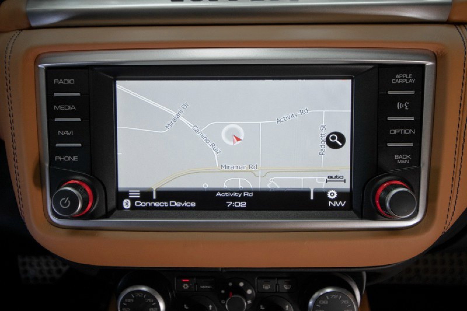 Used 2016 Ferrari California T RWD image 32