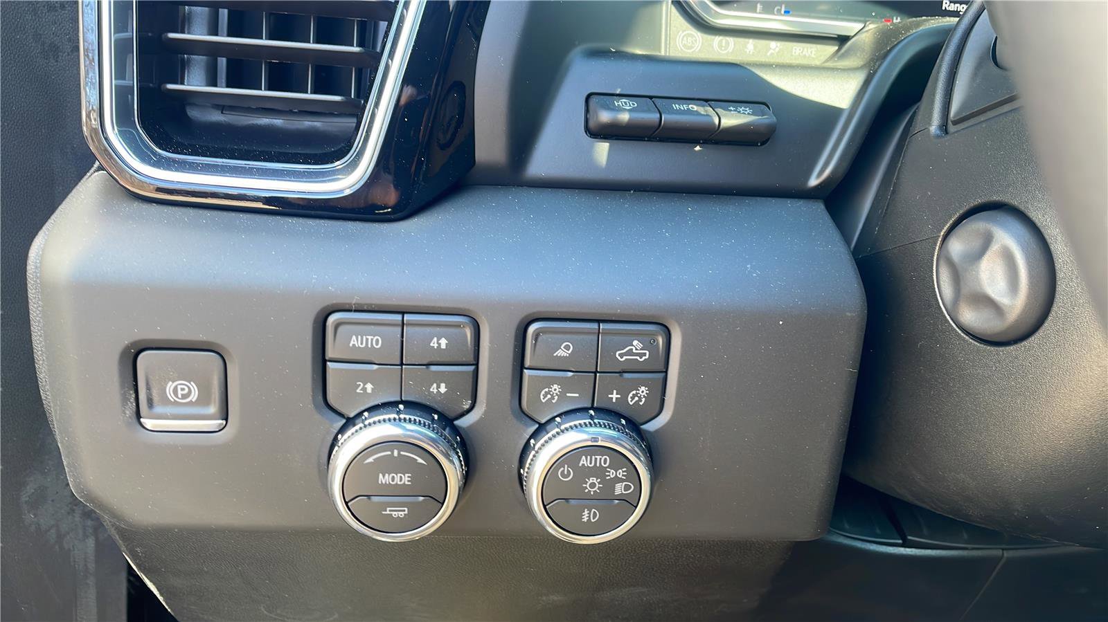 New 2026 GMC Sierra 1500 Denali Ultimate image 12