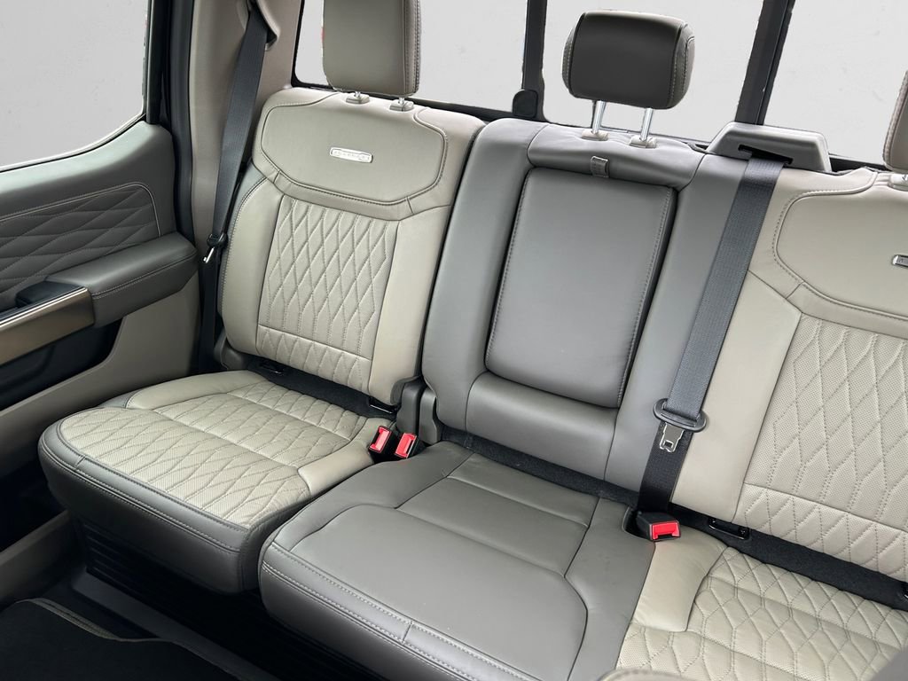 Used 2026 Ford F450 Platinum AWD/4WD image 29