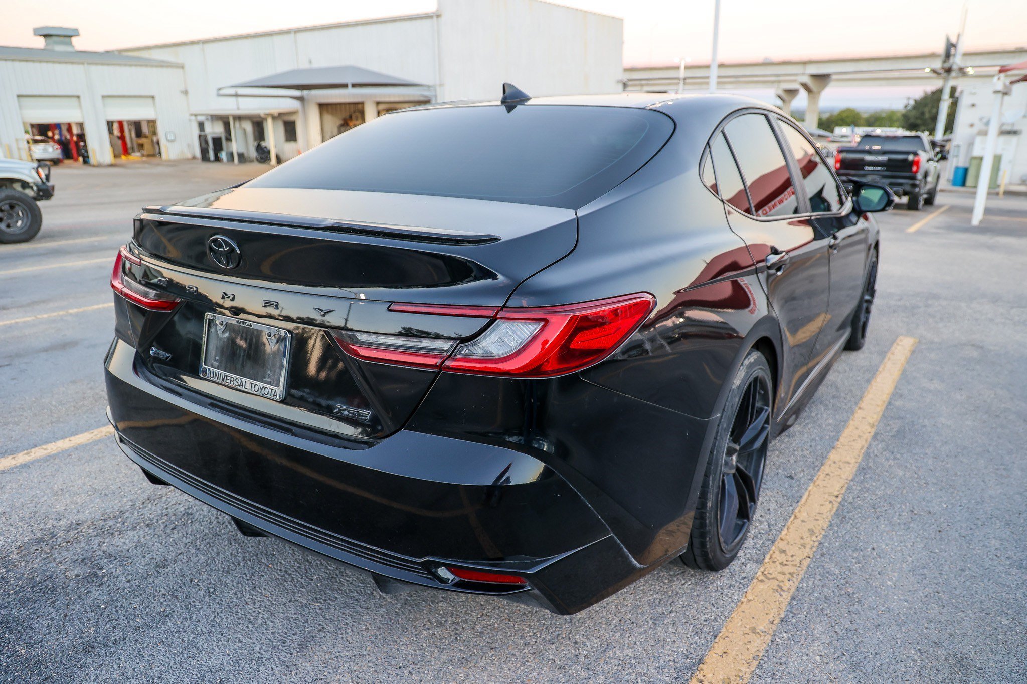 Used 2025 Toyota Camry XSE FWD image 8
