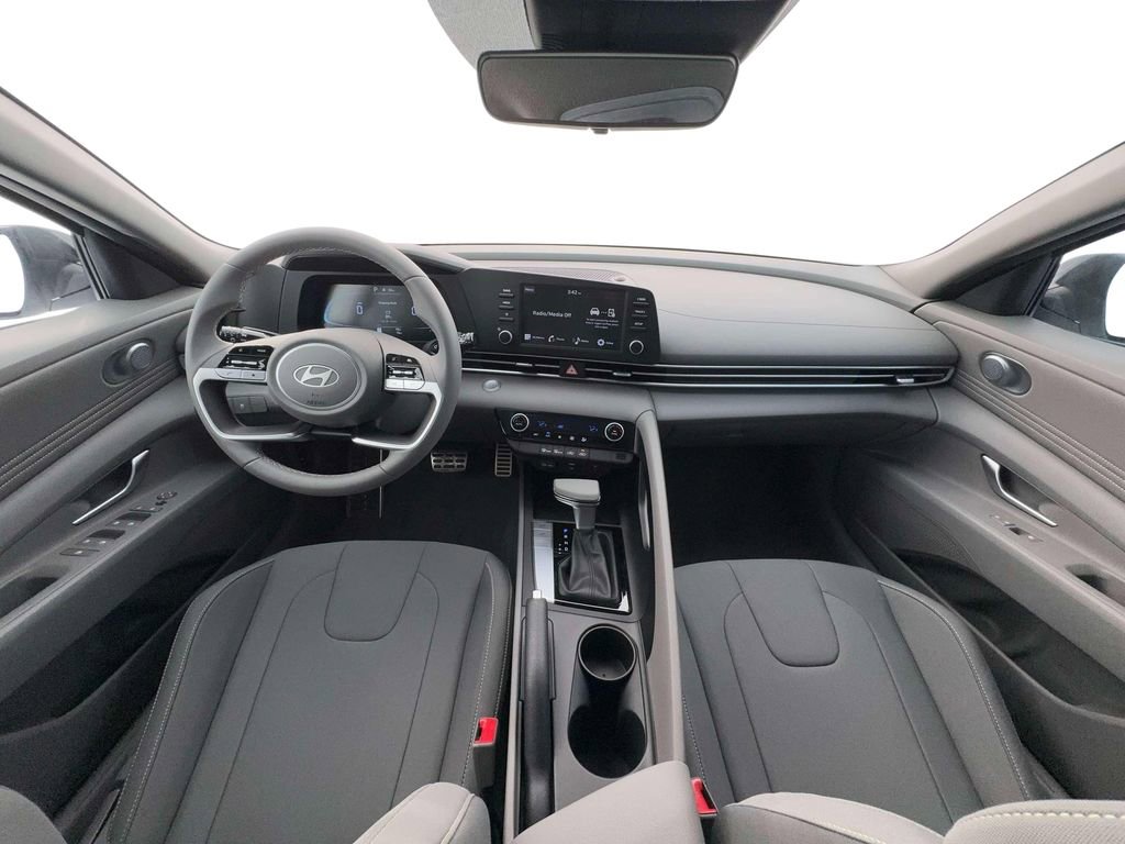 New 2026 Hyundai Elantra Sport w/ Cargo Package FWD image 20