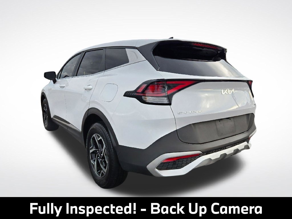 Used 2025 Kia Sportage LX AWD/4WD image 5
