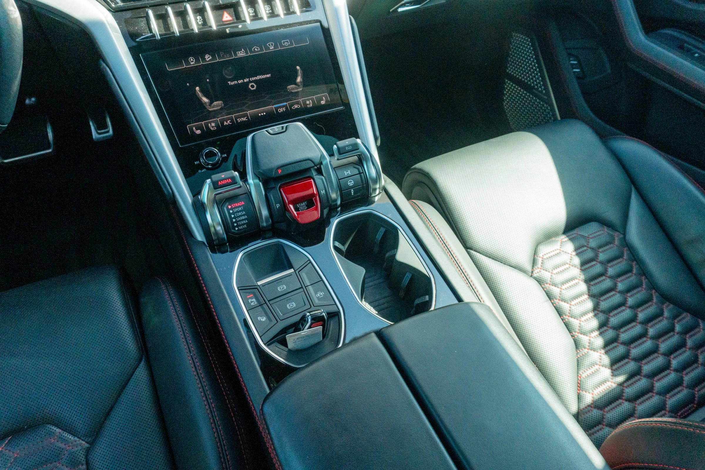 Used 2021 Lamborghini Urus image 65