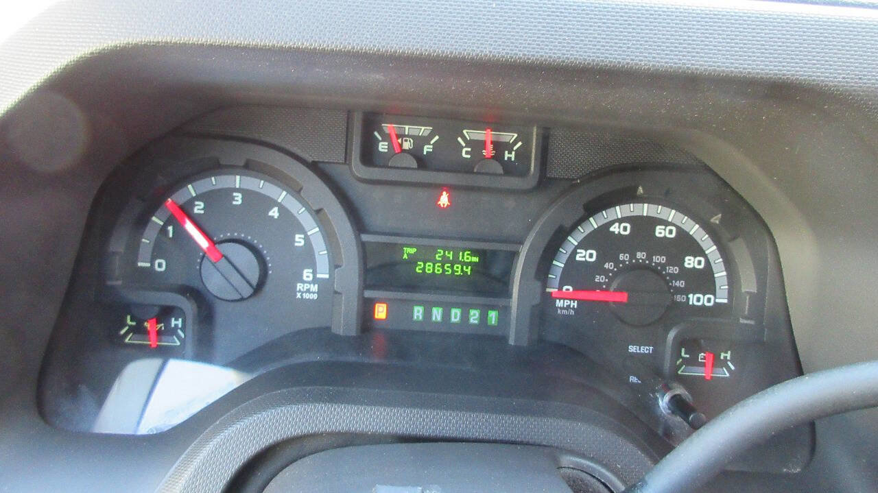 Used 2013 Ford E-350 and Econoline 350 Extended Super Duty w/ PWR Group RWD image 27