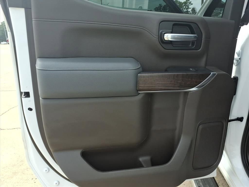 Used 2022 GMC Sierra 1500 Denali w/ Denali Premium Package image 22