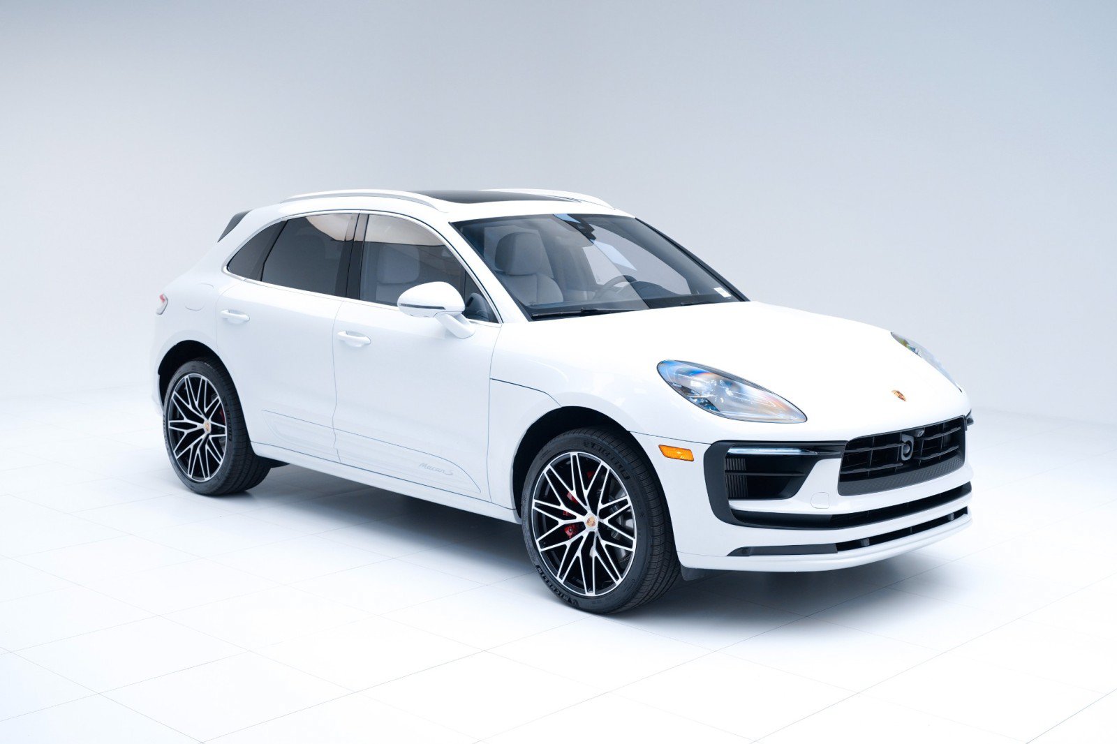 New 2026 Porsche Macan S AWD/4WD image 7