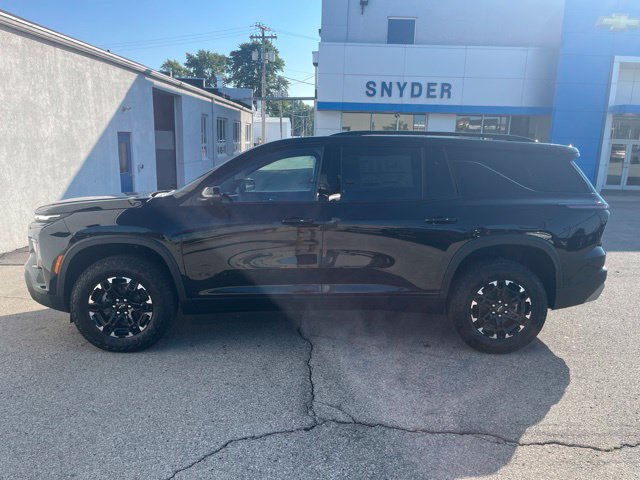 New 2027 Chevrolet Traverse Z71 w/ Driver Confidence Package AWD/4WD image 2