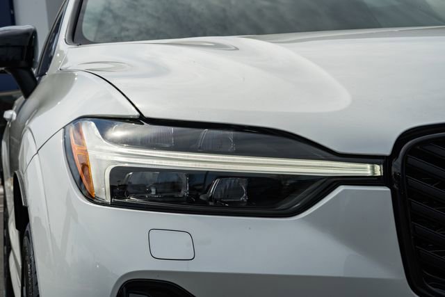 New 2026 Volvo XC60 B5 Ultra w/ Protection Package Premier image 13