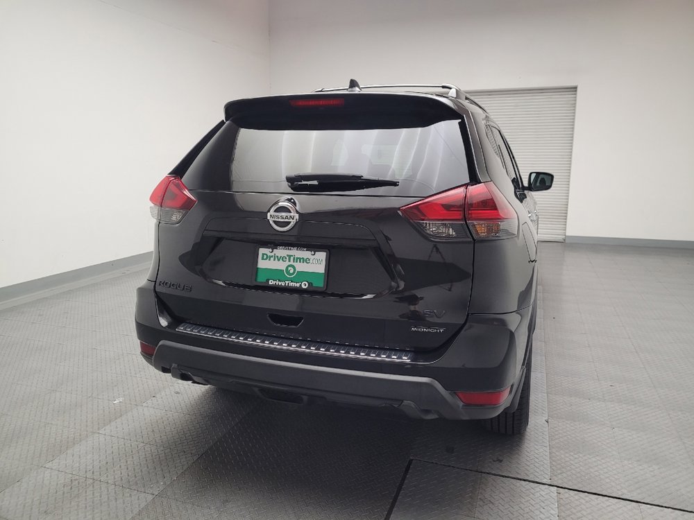 Used 2018 Nissan Rogue SV image 7