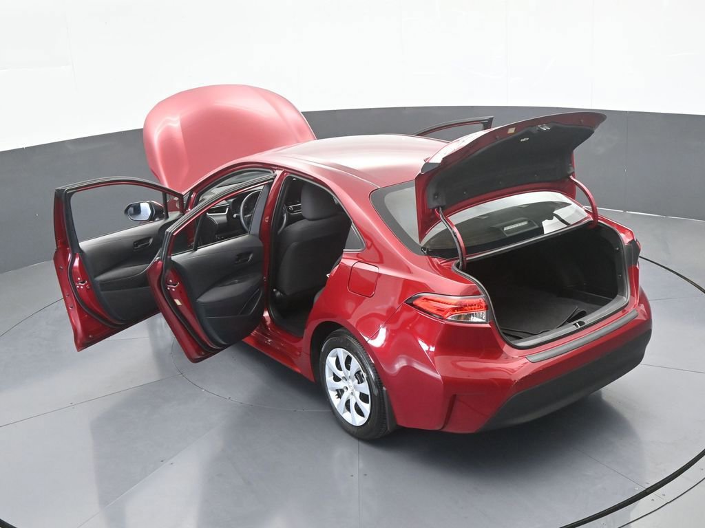 Used 2024 Toyota Corolla LE FWD image 60