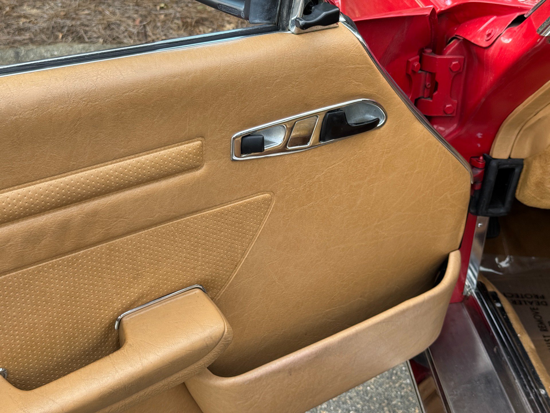 Used 1987 Mercedes-Benz 560 SL image 27