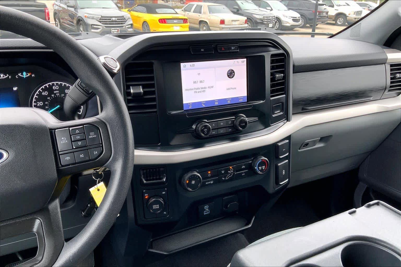 Used 2023 Ford F150 XLT AWD/4WD image 13