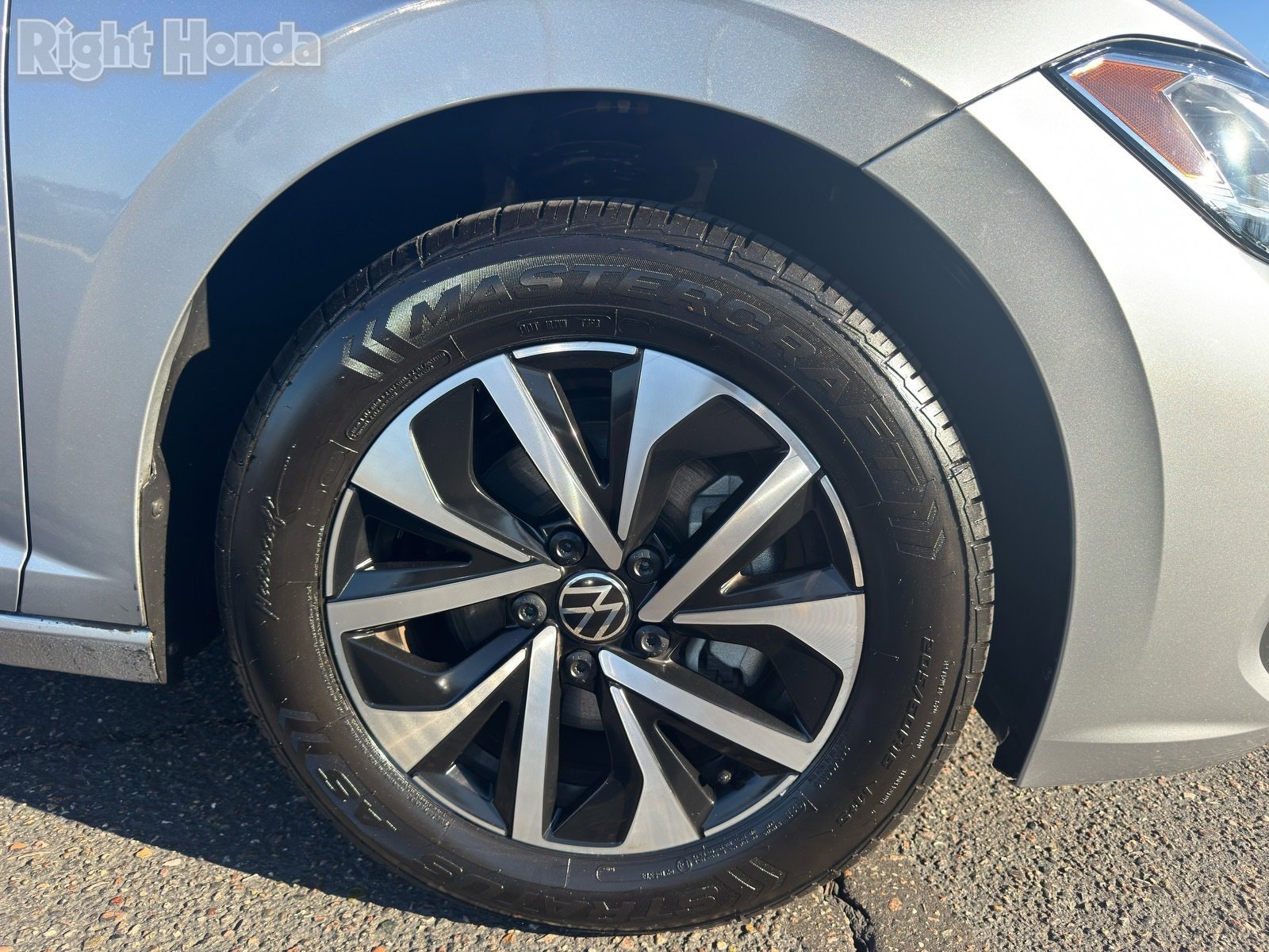 Used 2024 Volkswagen Jetta S image 10