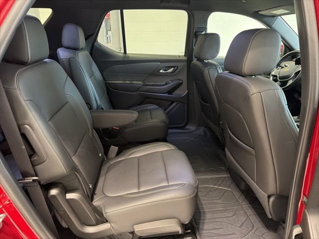 Certified 2023 Chevrolet Traverse LT w/ LT Premium Package image 13