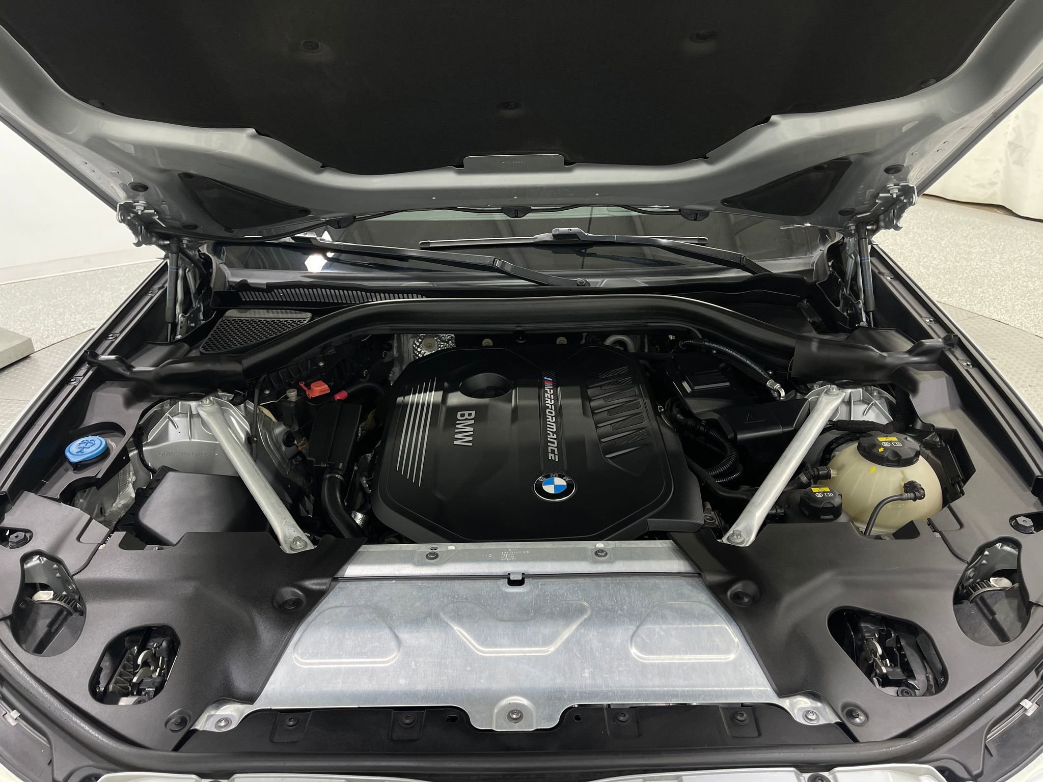 Used 2018 BMW X3 M40i image 27