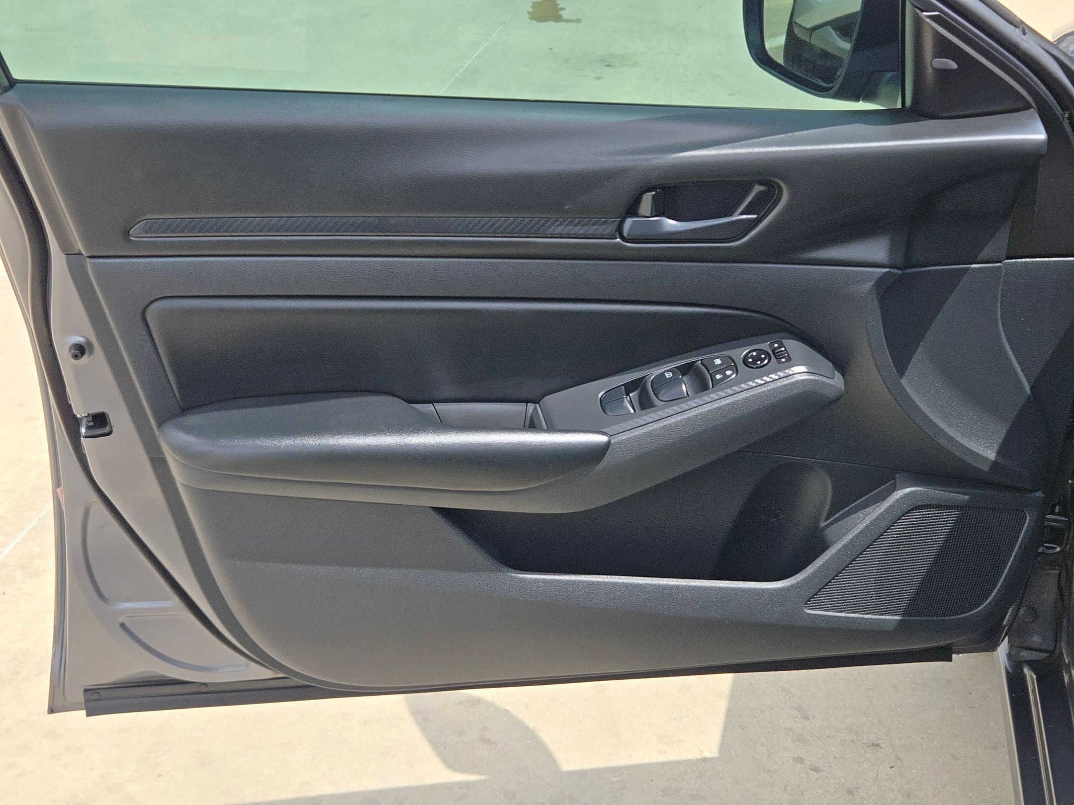 Certified 2025 Nissan Altima 2.5 S image 11