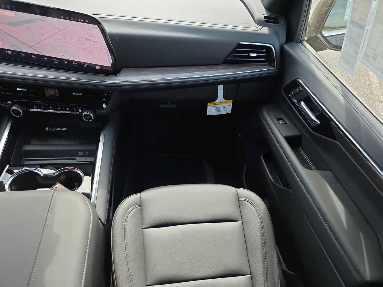 New 2026 Chevrolet Suburban LT w/ Comfort Package image 14