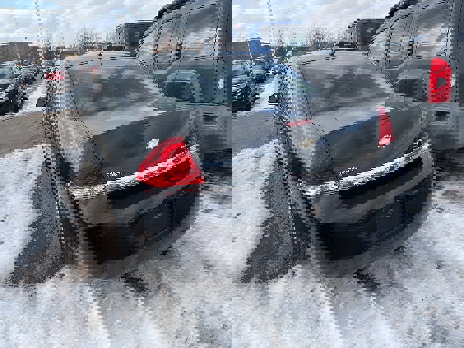 Used 2011 Chevrolet Impala LS image 10