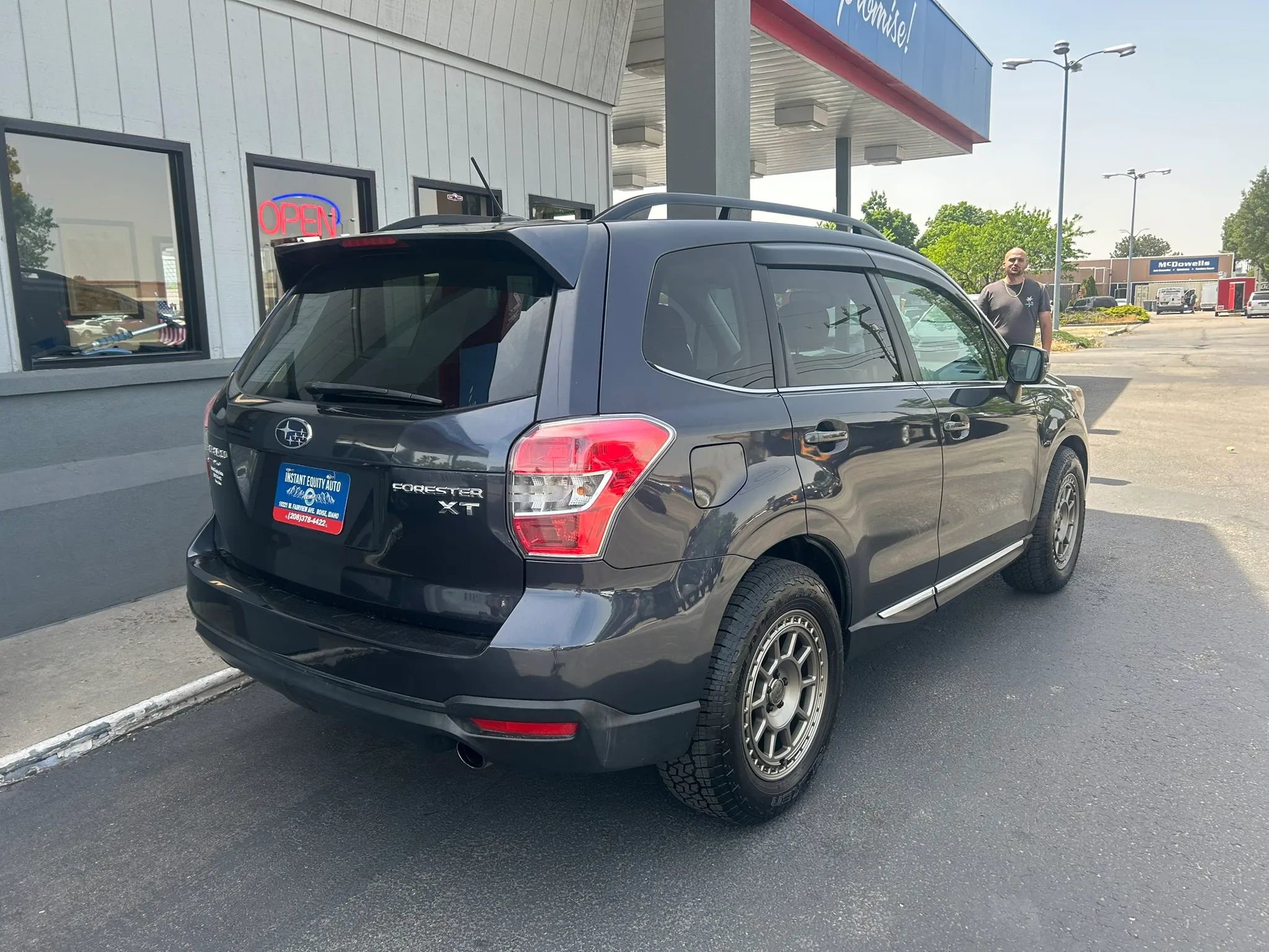 Used 2015 Subaru Forester 2.0XT Touring w/ Eyesight & Navigation System AWD/4WD image 35