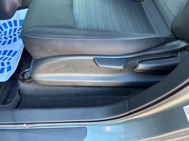 Used 2025 Nissan Leaf S FWD image 14