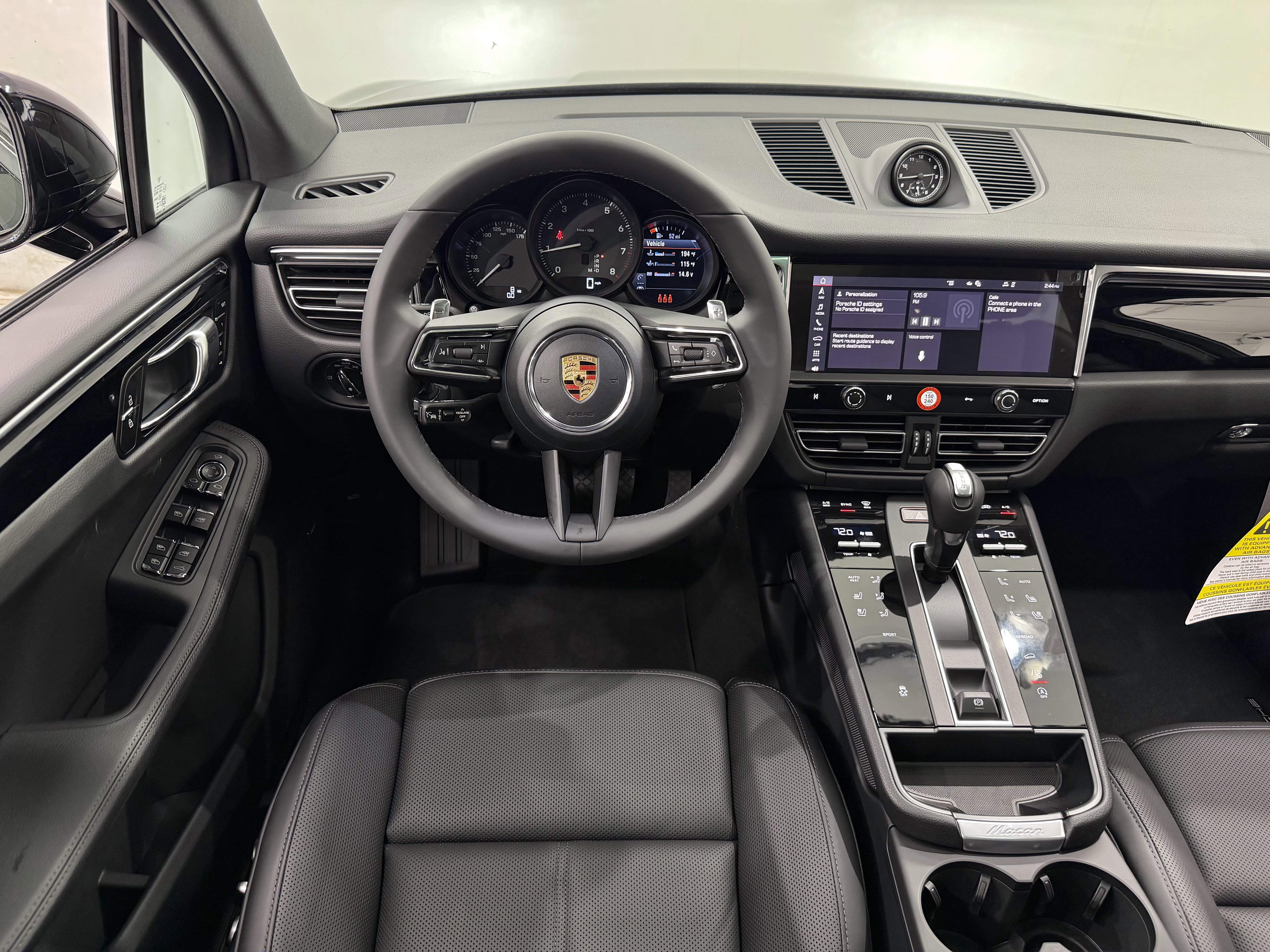 New 2026 Porsche Macan image 25