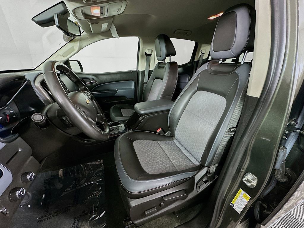 Used 2018 Chevrolet Colorado Z71 AWD/4WD image 26