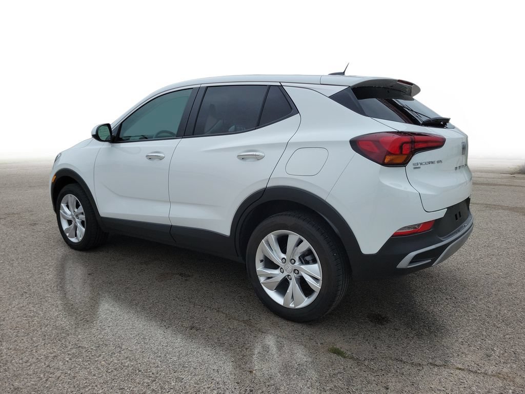 Certified 2024 Buick Encore GX Preferred AWD/4WD image 3