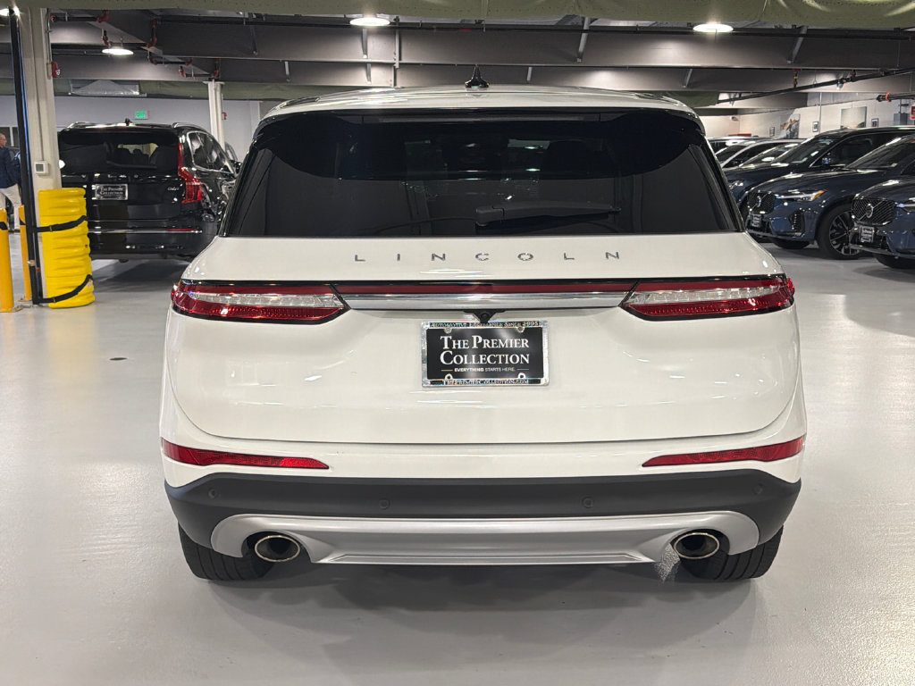 Used 2023 Lincoln Corsair AWD w/ Equipment Group 101A image 5