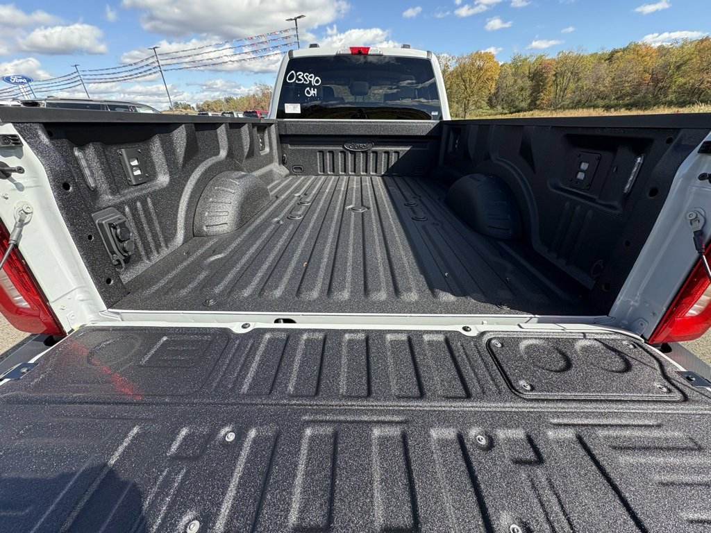 New 2026 Ford F350 XLT image 23
