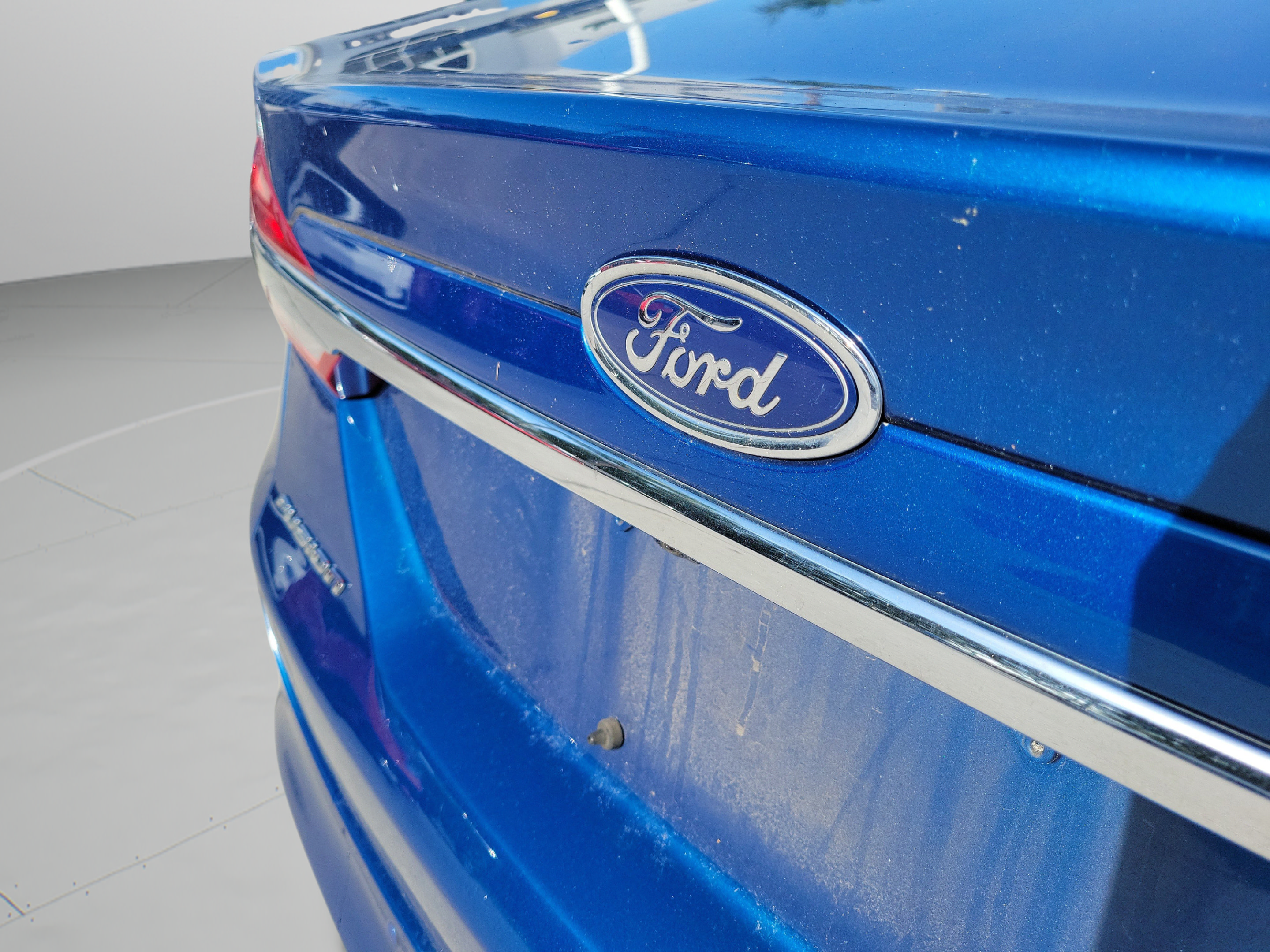 Used 2018 Ford Fusion SE FWD image 30