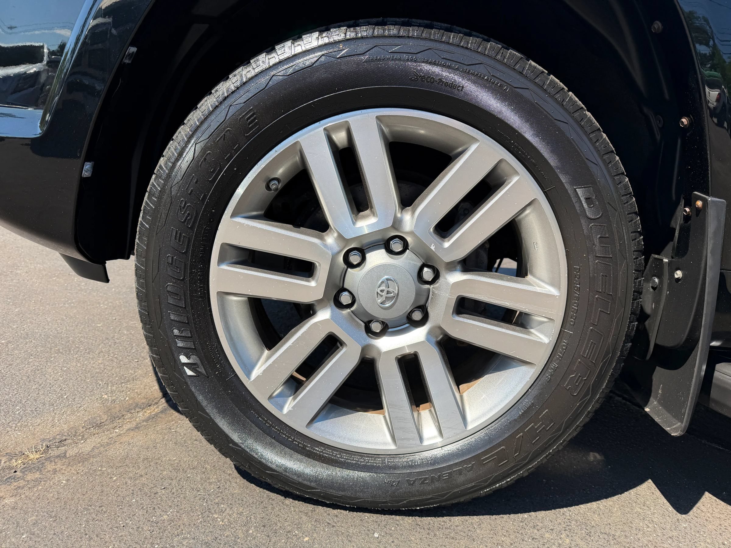 Used 2012 Toyota 4Runner Limited AWD/4WD image 20