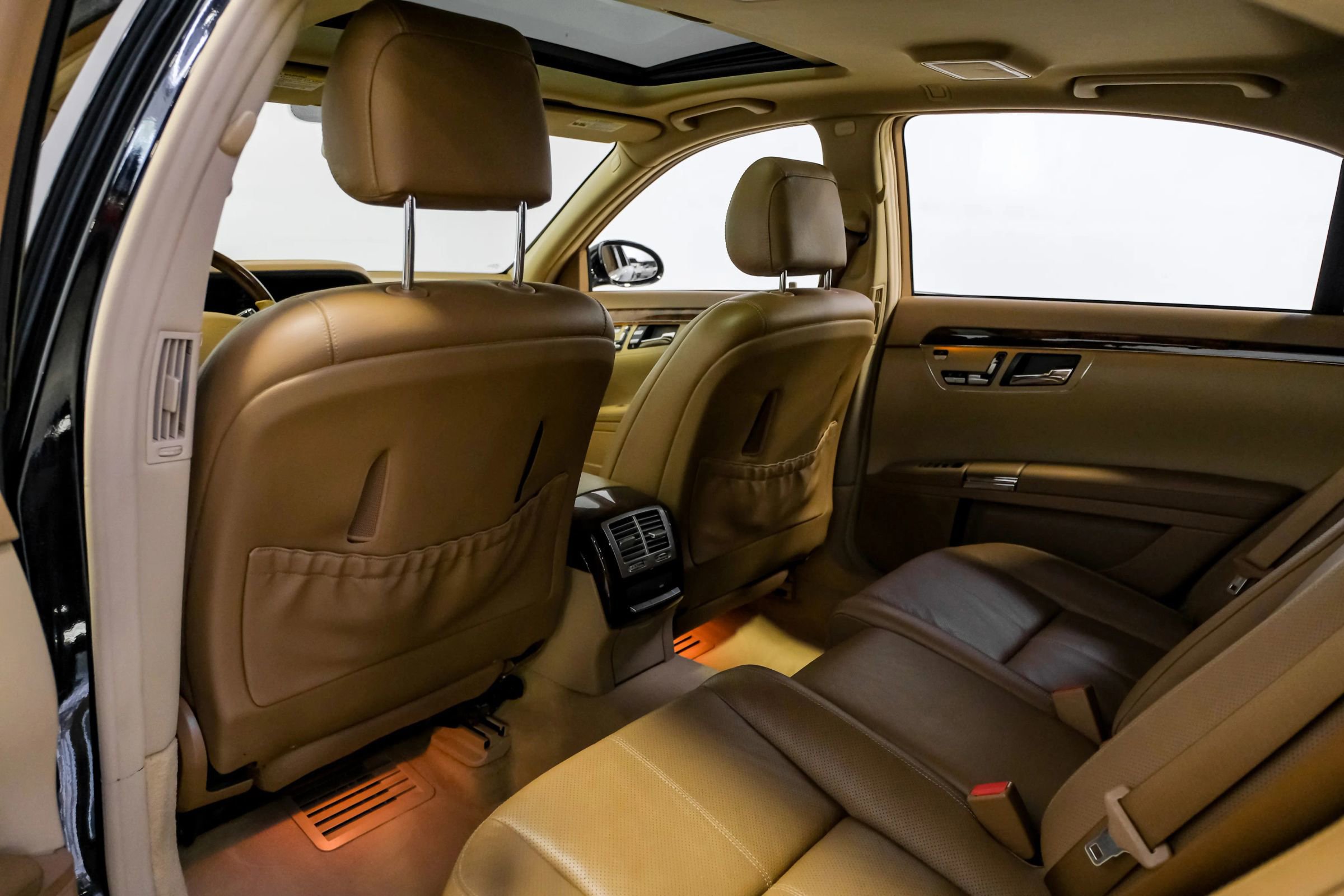 Used 2007 Mercedes-Benz S 550 image 33