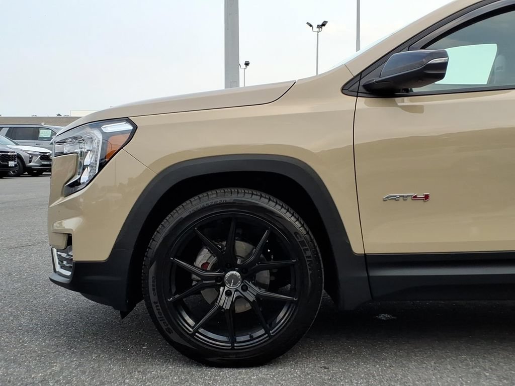 Certified 2023 GMC Terrain AT4 w/ Infotainment Package II AWD/4WD image 6