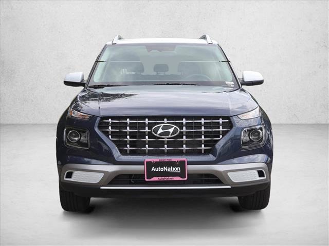 New 2026 Hyundai Venue SEL FWD image 2