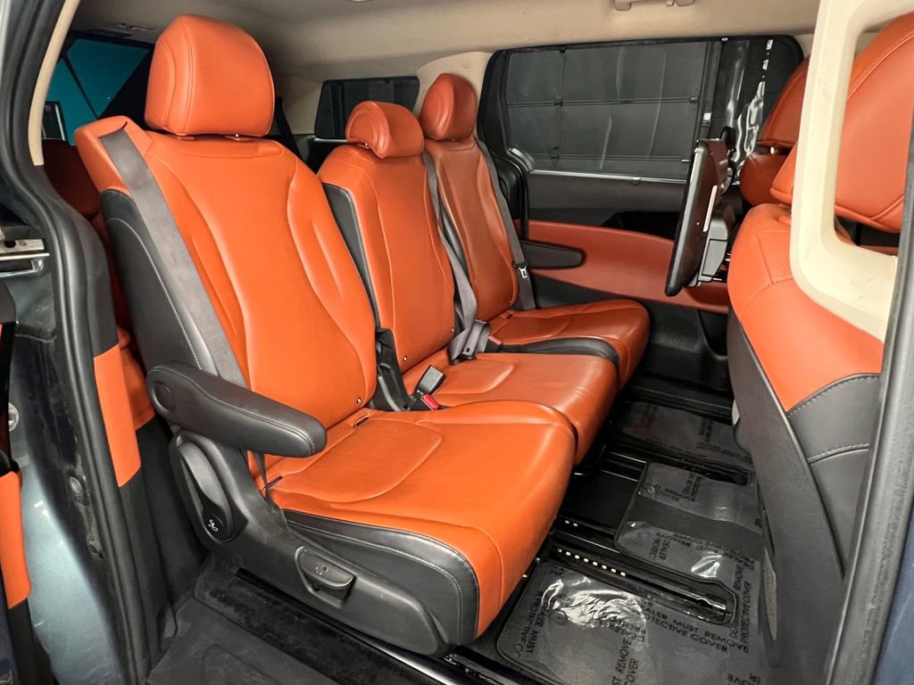 Used 2022 Kia Carnival SX w/ Paint Protection Package image 30