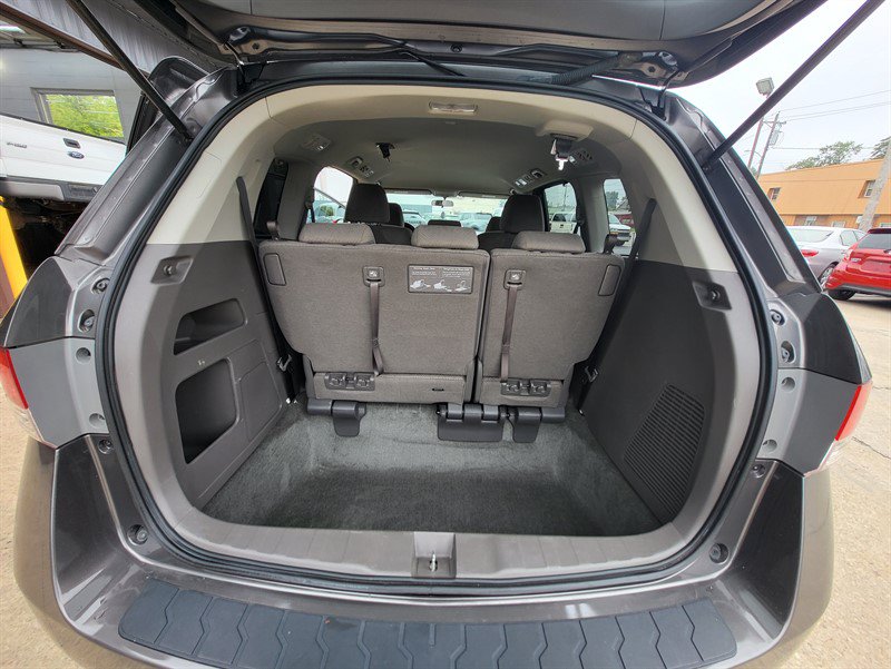 Used 2016 Honda Odyssey EX image 11