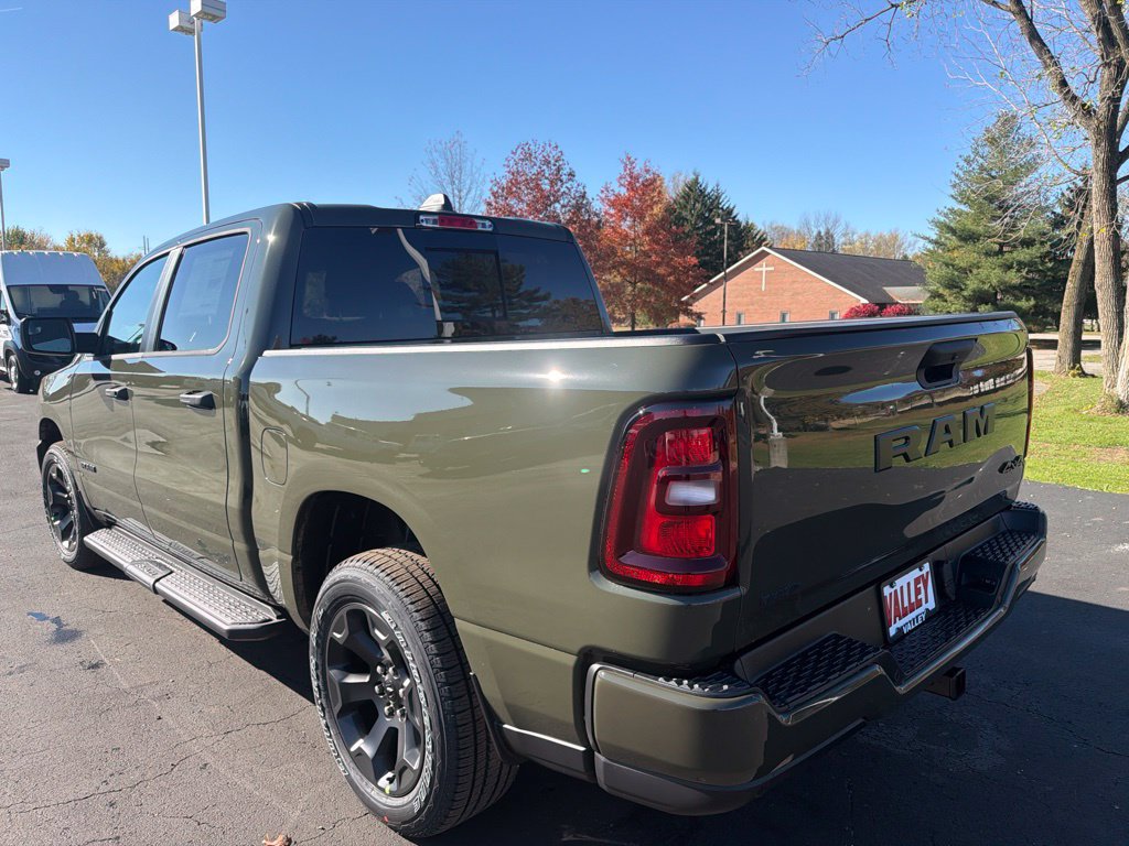 New 2027 RAM 1500 Express AWD/4WD image 5