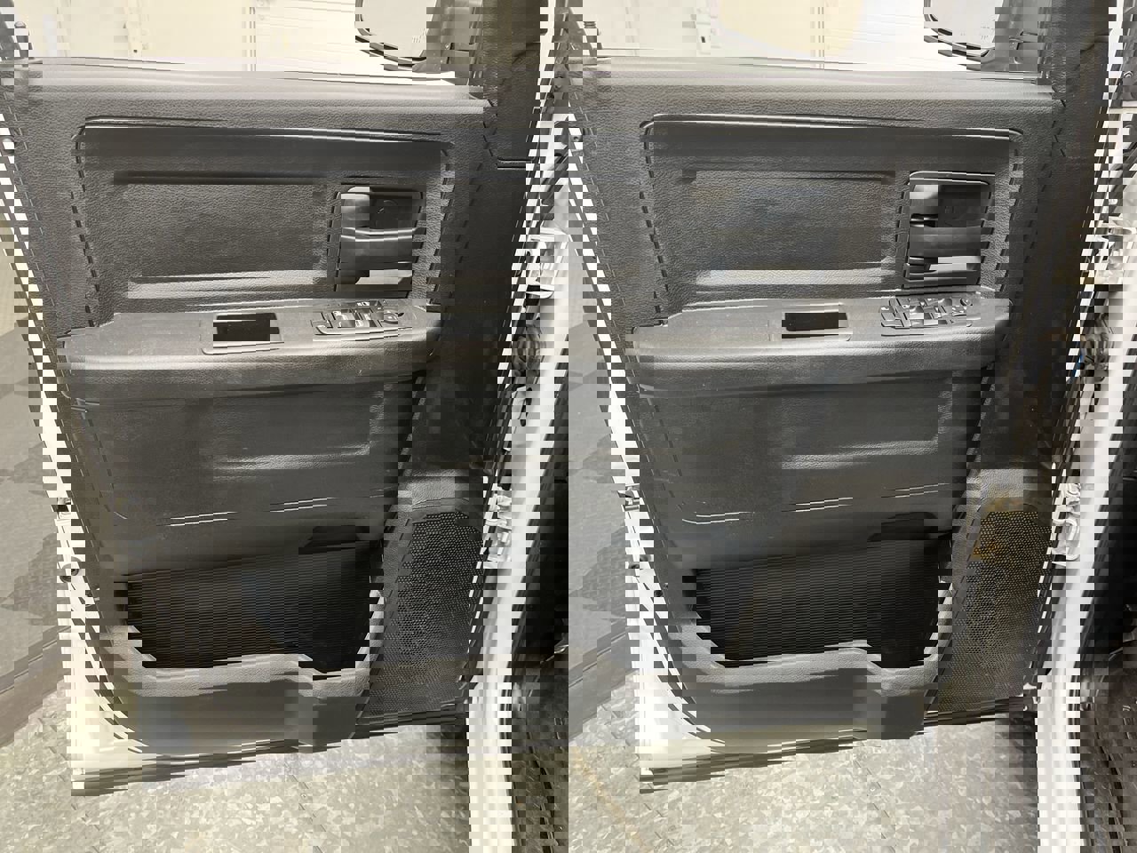 Used 2019 RAM 1500 Express w/ Express Value Package image 6