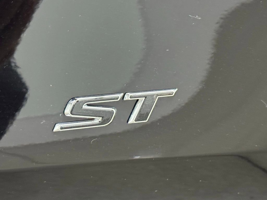 New 2025 Buick Encore GX Sport Touring image 11