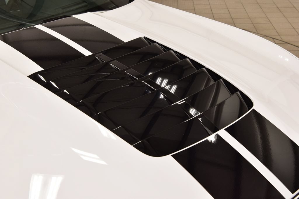 Used 2020 Ford Mustang Shelby GT500 w/ Technology Package RWD image 16