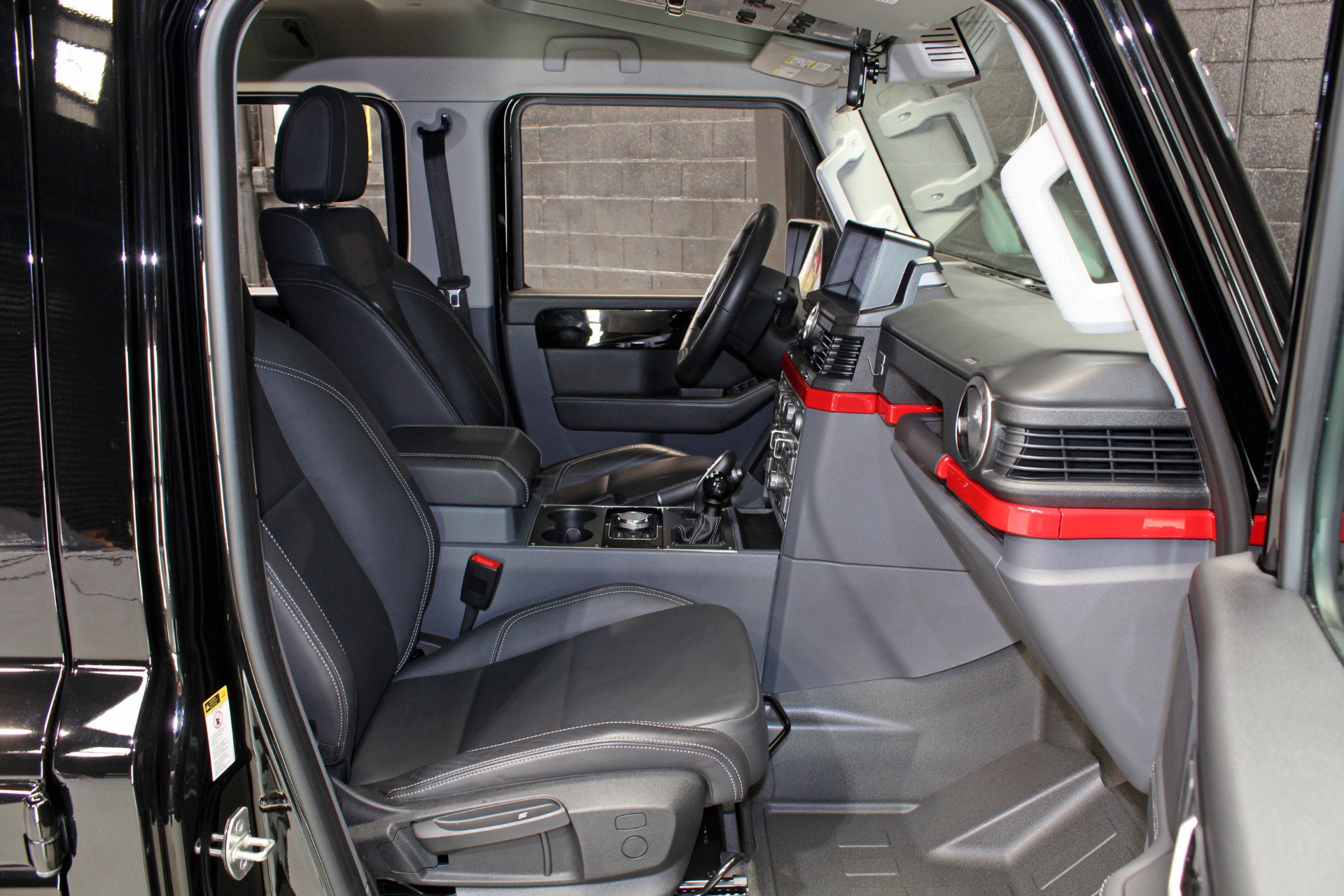 Used 2024 INEOS Grenadier Station Wagon AWD/4WD image 59