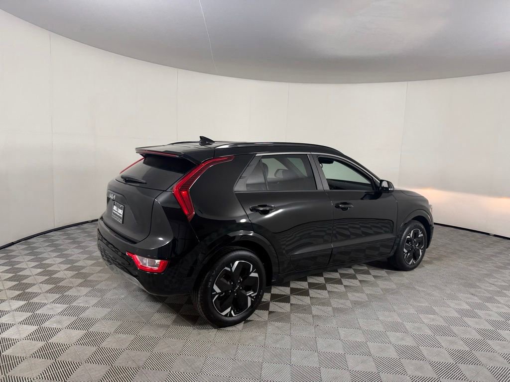 Used 2025 Kia Niro Wind FWD image 7