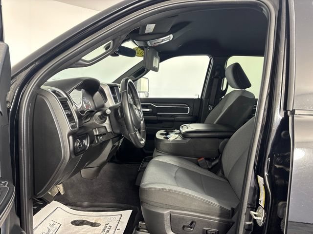 Used 2024 RAM 2500 Big Horn w/ Bed Utility Group AWD/4WD image 2