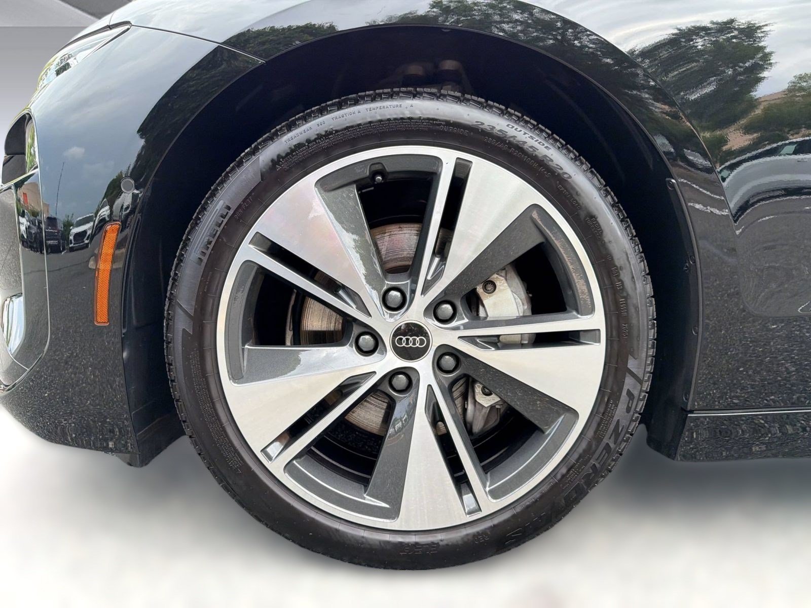 Certified 2025 Audi A6 e-tron Premium Plus w/ Premium Plus RWD image 13