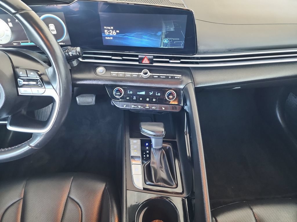 Used 2024 Hyundai Elantra Limited FWD image 26