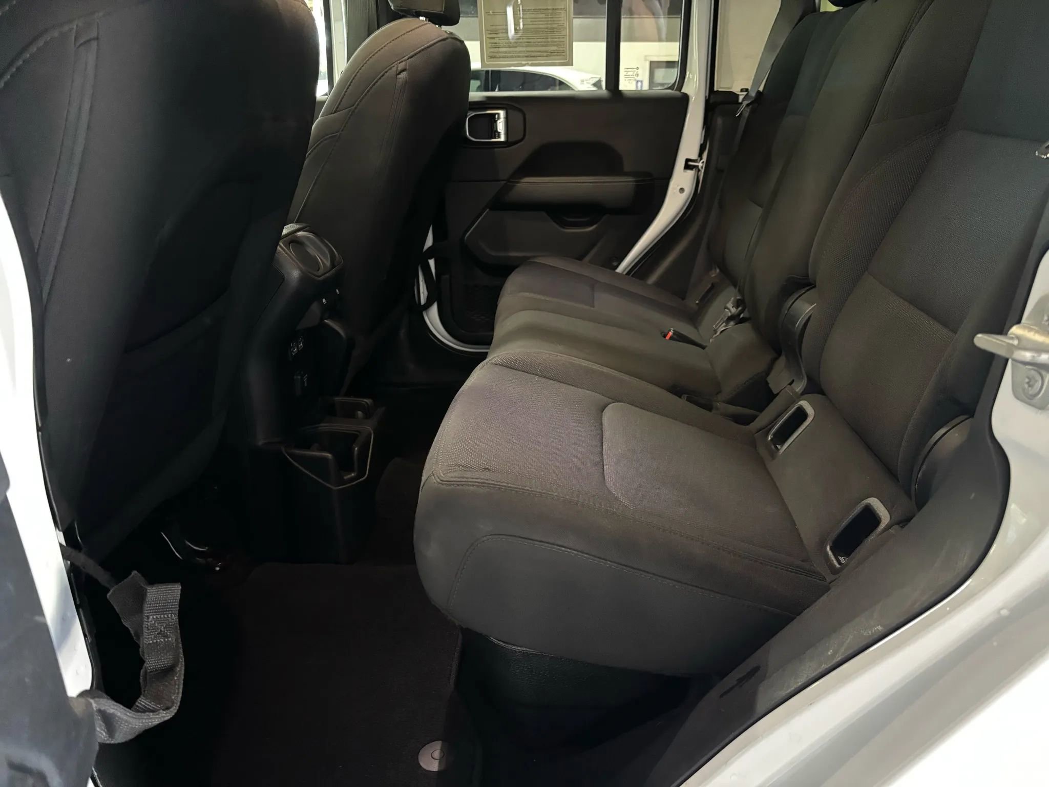 Used 2023 Jeep Gladiator Overland image 22